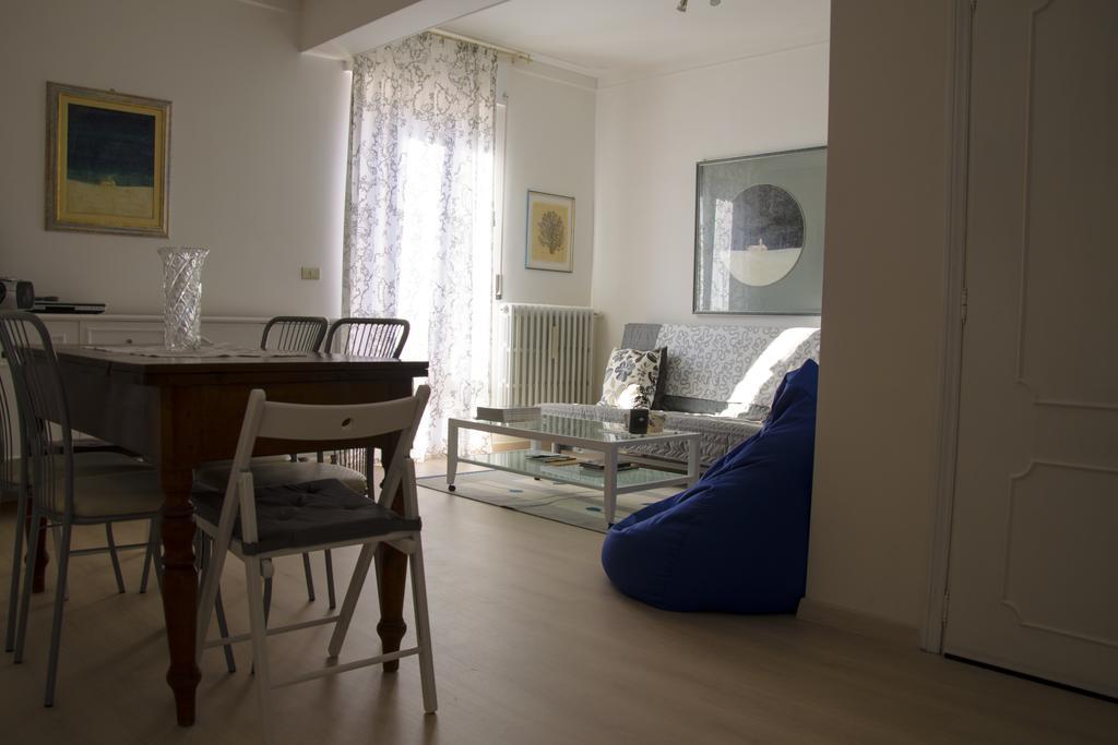 La Signora Dei Fiori Apartment Gubbio Exterior photo